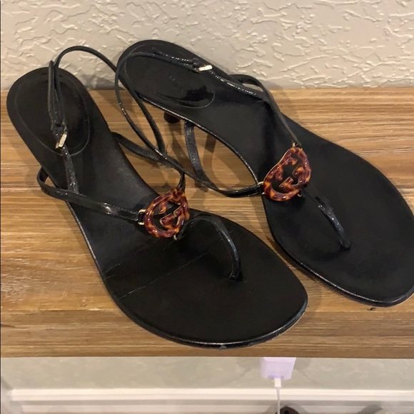 gucci sandals poshmark